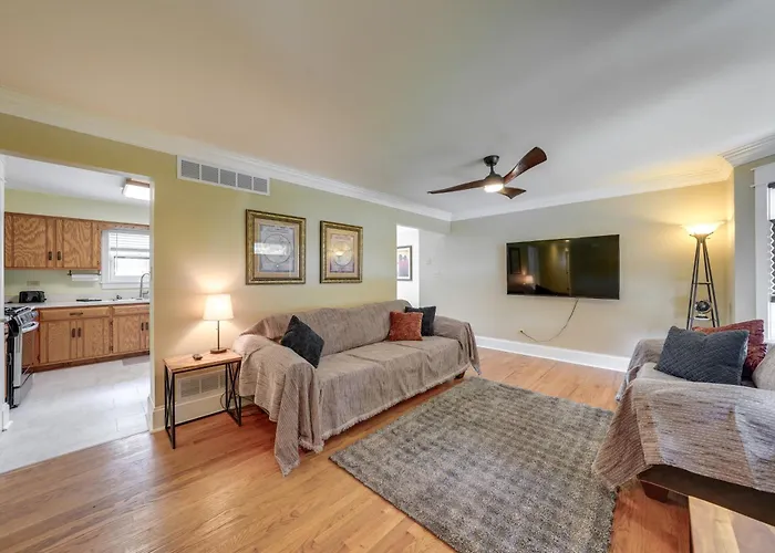 Peaceful Retreat Near Dtwn & Route 66 * Joliet