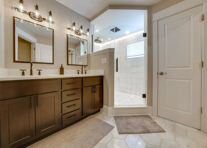Peaceful Retreat Near Dtwn & Route 66 * Joliet
